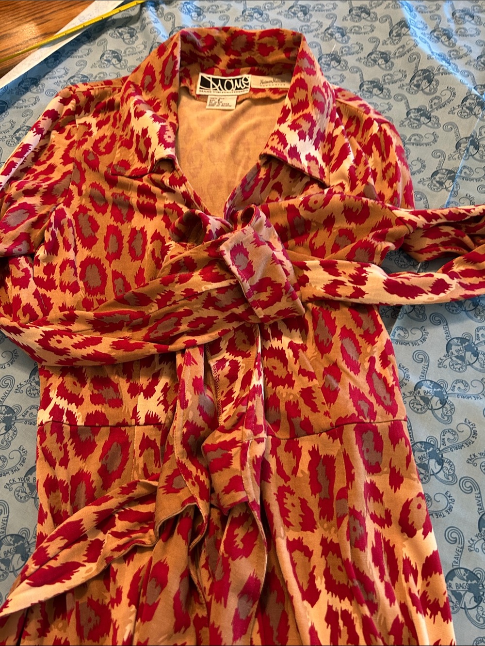 Vintage Diane Von Furstenberg silk wrap  dress size 8 - Picture 5 of 5